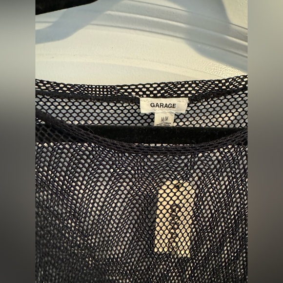 NWT Fish Net Garage Top Size Medium Black - Picture 3 of 4